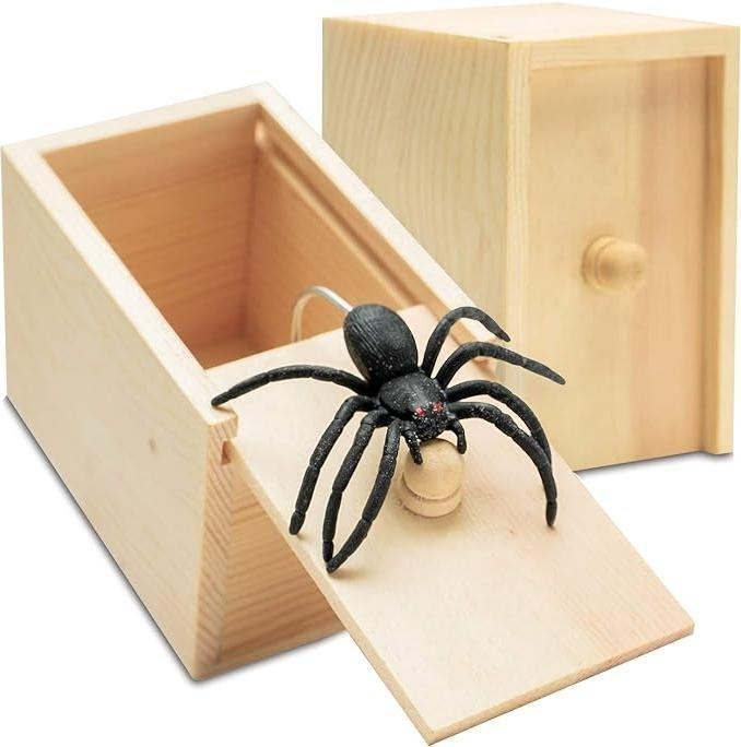 Original Spider Prank Box - Wooden Jump Scare Gag Gift for Adults, Valentine's day, April Fools & Halloween Pranks Kit, Funny Birthday Surprise Toy with Realistic Spider (Best Practical Joke for Men, Teens, Office)